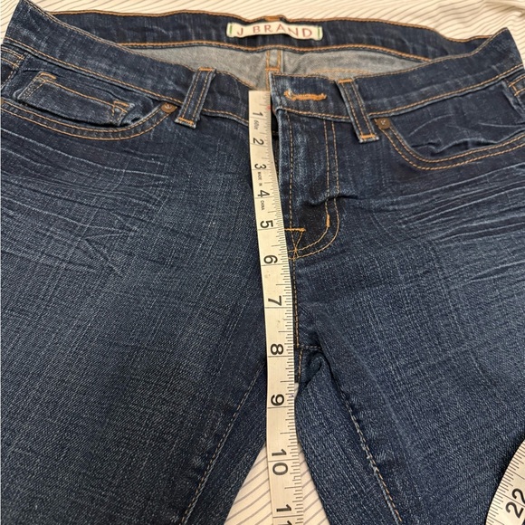 Jean - Picture 9 of 13